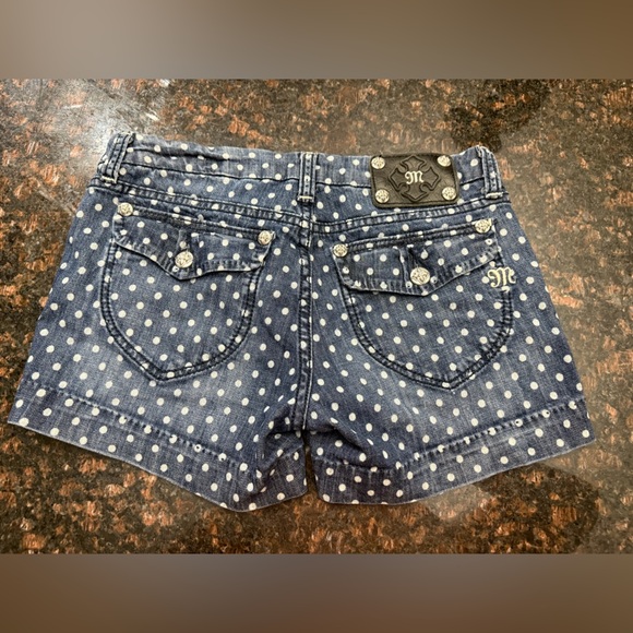 Miss Me Polka Dot Denim Shorts - Picture 7 of 7